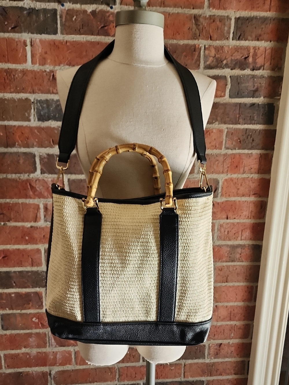 Shiraleah Woven Natural Handbag with Bamboo Handles And Shoulder Strap Tote Bag